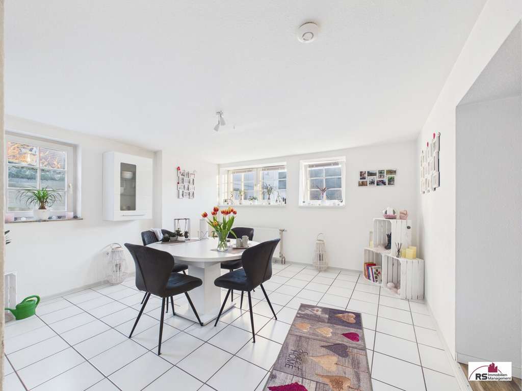 Immobilie in Kirchberg an der Murr - Viel Platz zum Leben: 4-Zimmer-Wohnung mit ca. 94 m² in gepflegtem Mehrfamilienhaus - Bild 3