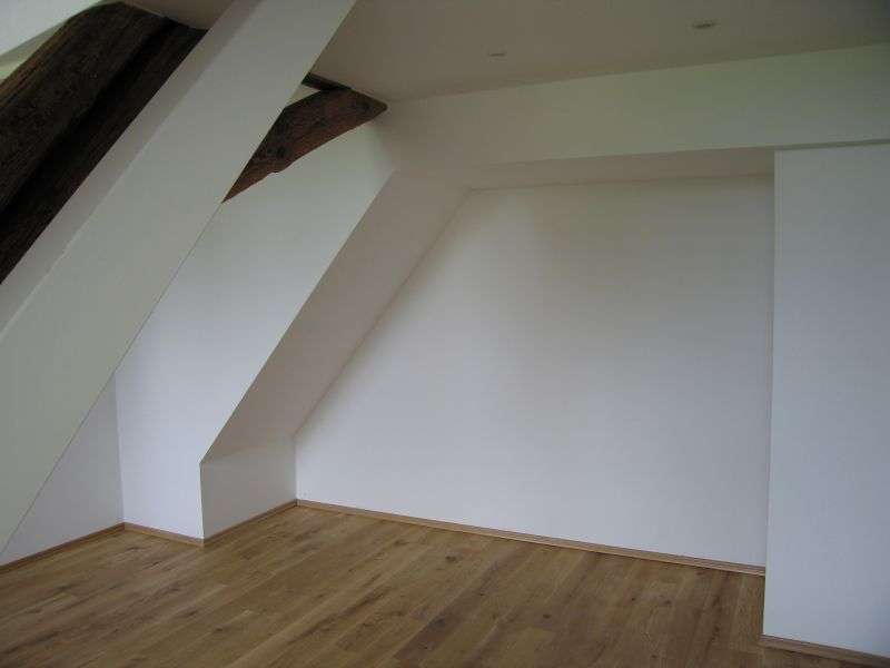 Immobilie in Lelkendorf - Neue Dachgeschosswohnung im Schloss Lelkendorf - Bild 3