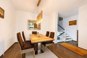 erstklassig geschnittene 3-4 Zimmer-Wohnung (Split-Level) mit eigener Gartenfläche in Sackgassenlage – Die vollständige Adresse der Immobilie erhältst du vom Anbieter., 22399 Poppenbüttel, Hamburg – Vorschaubild 8