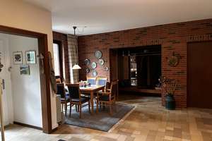 Freistehendes 1 - 2 Familienhaus mit großem Garten am Golfplatz in Gronau / Rheden – Die vollständige Adresse der Immobilie erhältst du vom Anbieter., 31028 Rheden – Vorschaubild 4