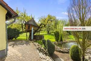 IMMOBERLIN.DE - Adrette Doppelhaushälfte mit idyllischem Südgarten & Nebengebäude – Märkisch-Oderland (Kreis) – Vorschaubild 1