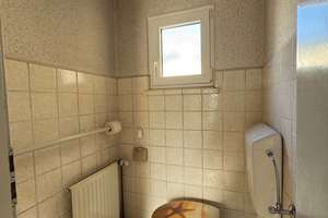 Sanierungsbedürftiges Wohnhaus mit 2 Garagen, Carport und Werkstatt, ideal für Handwerker – Die vollständige Adresse der Immobilie erhältst du vom Anbieter., 86415 Mering – Vorschaubild 14