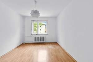 Balkonmomente im Grünen – charmante Wohnung mit viel Licht – Die vollständige Adresse der Immobilie erhältst du vom Anbieter., 12279 Marienfelde, Berlin – Vorschaubild 7