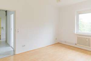 Toller Schnitt und wunderbar hell!
3 Zimmer Wohnung in Parknähe zu verkaufen! – Die vollständige Adresse der Immobilie erhältst du vom Anbieter., 12249 Lankwitz, Berlin – Vorschaubild 7