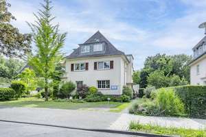 Engel & Völkers: Herrschaftliche Villa mit vielseitigen Nutzungsmöglichkeiten! - Bad Honnef Zentrum – Die vollständige Adresse der Immobilie erhältst du vom Anbieter., 53604 Bad Honnef – Vorschaubild 1
