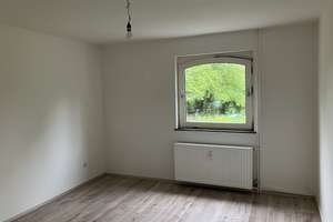 4 Zimmer Wohnung für den direkten Einzug bereit – Rodekamp 8, 38229 Hallendorf, Salzgitter – Vorschaubild 3