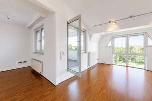 Großzügige Dachgeschosswohnung mit Loggia und Aufzug – 60435 Eckenheim, Frankfurt am Main – Vorschaubild 3