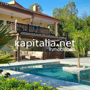 Komplett renovierte Villa in Pla de Corrals, Quatretonda