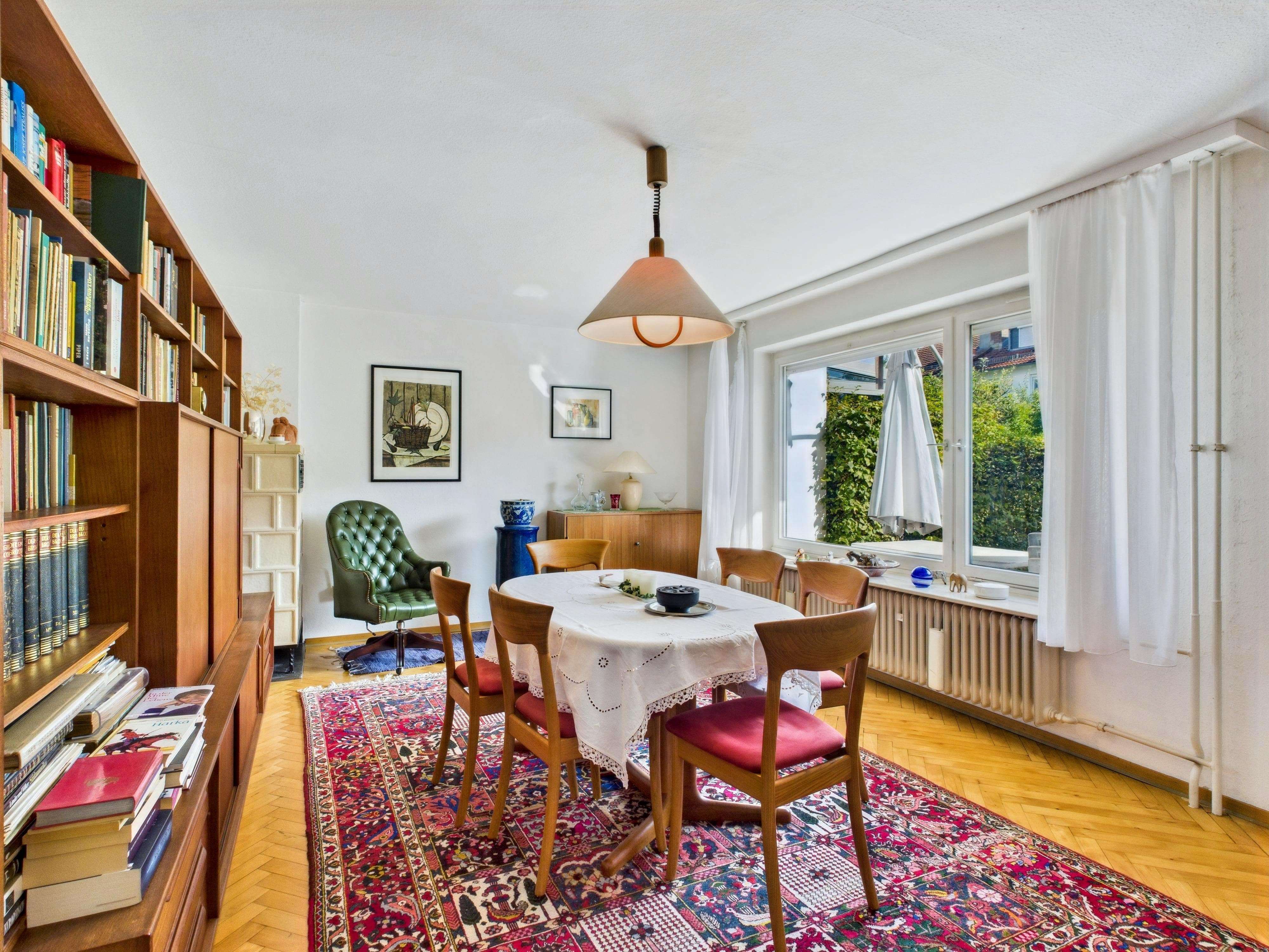 Familienfreundliches Reihen-Eckhaus mit großem Garten in Stuttgart Möhringen, Stuttgart – Bild 2