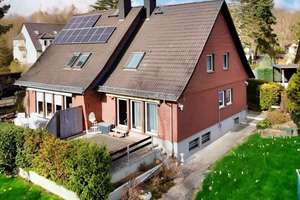 Bezugsfreie Doppelhaushälfte mit Südterrasse - nur 80 m Fußweg zur Havel  – Die vollständige Adresse der Immobilie erhältst du vom Anbieter., 13505 Heiligensee, Berlin – Vorschaubild 3