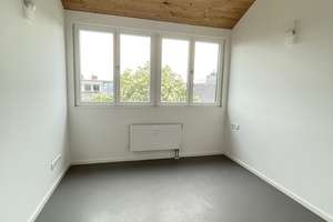 Dachgeschosswohnung mit Galerie und Einbauküche – Wisbyer Str. 67, 10439 Pankow (Ortsteil), Berlin – Vorschaubild 6
