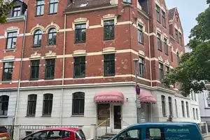 *Schmuckstück am Fiedeler Platz in Döhren* - Traumhafte Wohnung mit Ausbaureserve im Dachgeschoss – Fiedelerstr. 22, 30519 Hannover – Vorschaubild 18