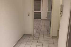 Freundliche, 2-ZKB-EG-Wohnung – 65189 Wiesbaden – Vorschaubild 2