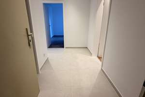 Lichtdurchfluteter Wohntraum in Köln Weiden - Großzügige 3-Zimmer-Wohnung mit Balkon – Die vollständige Adresse der Immobilie erhältst du vom Anbieter., 50858 Weiden, Köln – Vorschaubild 9