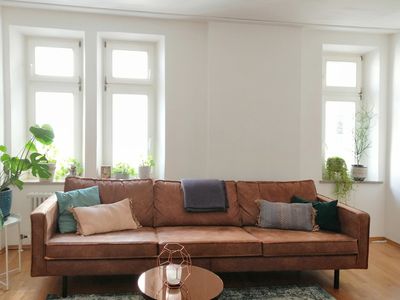 2 Zi-Wohnung m.Parkett, EBK in bester City-LAGE von Augsburg.*Bezugsfrei zum 01.10.2026