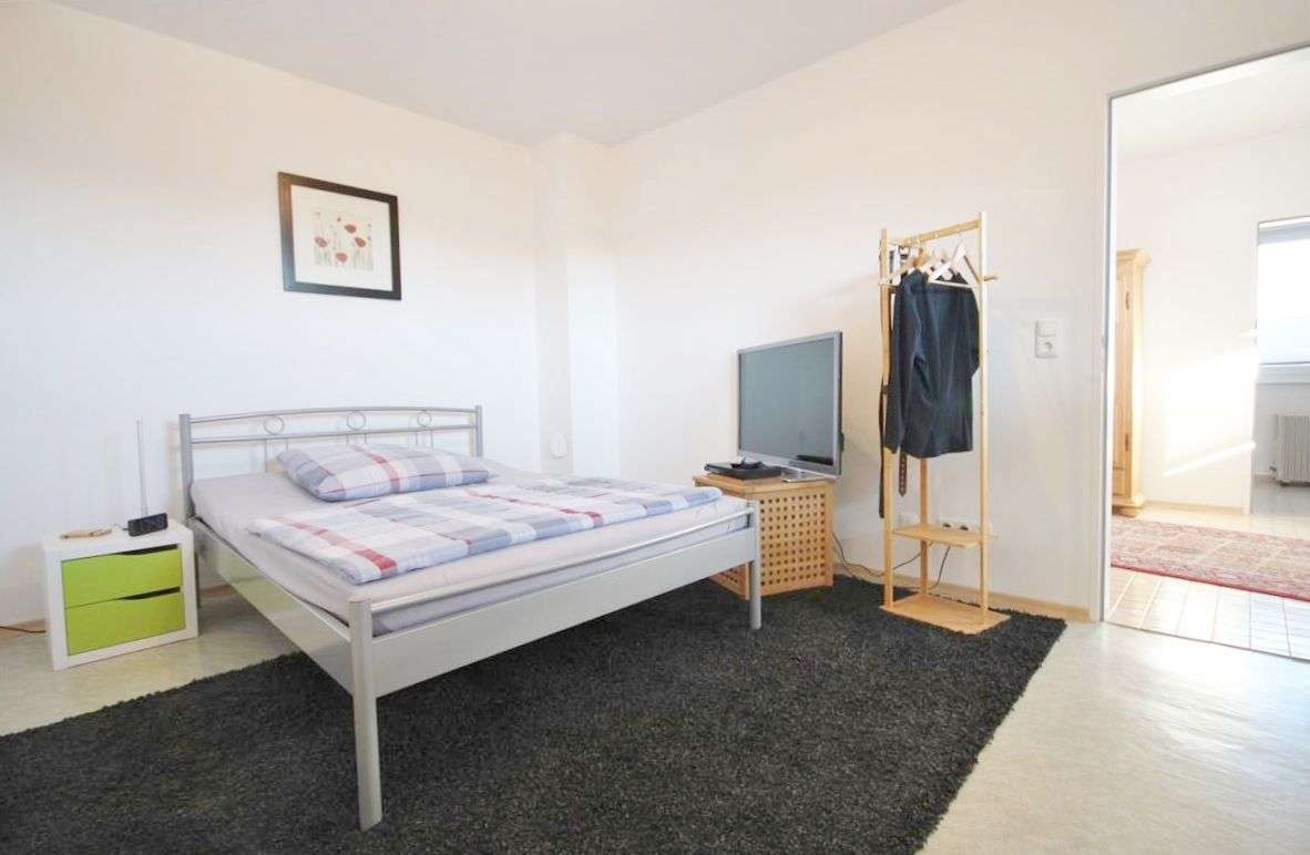 Immobilie in Freyung - Familienanwesen mit idealer Privatsphäre und traumhaftem Garten in 94078 Freyung - Bild 4