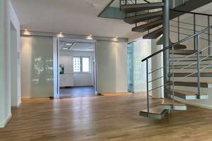 Aparte Loft- Wohnung im Industriedesign, Wohnen und Arbeiten auf einer Fläche