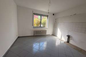 Charmante Maisonette-Wohnung mit eigenem Garten in Berlin ** Provisionsfrei** – Gustelstraße 20c, 12524 Altglienicke, Berlin – Vorschaubild 5