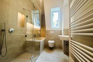 KERNSANIERTE ALTBAU DACHTERRASSEN 5 ZIMMER MAISONETTE WOHNUNG AM ERZBERGERPLATZ – Erzbergerplatz 6, 50733 Nippes (Ortsteil), Köln – Vorschaubild 19