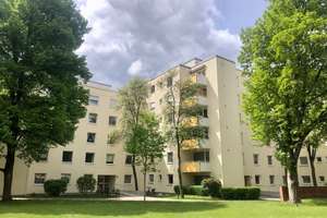 Renovierungsbedürftige Gartenwohnung  in ruhiger Sollner Lage