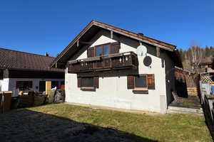 Erkennen Sie die Möglichkeiten! Gemütliches  Einfamilienhaus mit viel Potenzial in Bergblicklage – Garmisch-Partenkirchen (Kreis) – Vorschaubild 11