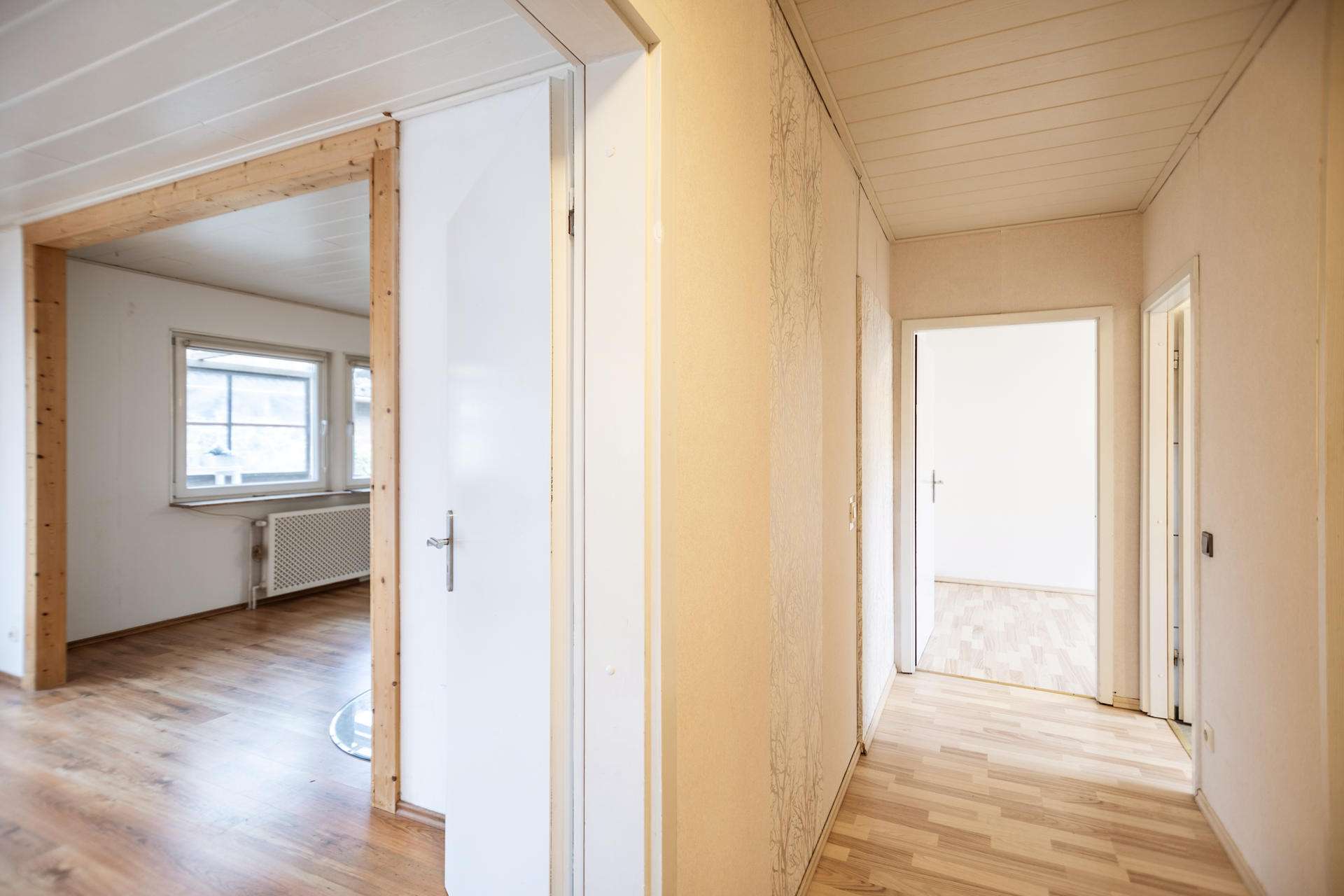 Immobilie in Malente - Ihr Ruhepol auf dem Dorf: Einfamilienhaus in Sackgassenlage mit schönem Garten - Bild 1