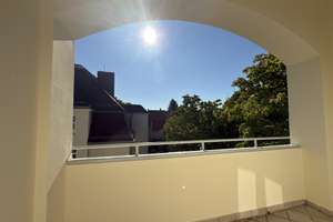 Willkommen Sommer - in Ihrer traumhaft schönen Dachgeschosswohnung mit Sonnenbalkon!!! – Königstraße 31, 14163 Zehlendorf, Berlin – Vorschaubild 14
