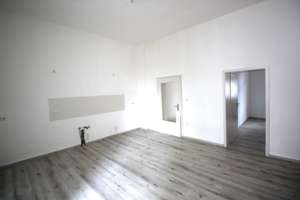 Alt-Oberhausen, Bismarckstr. 77, EG, 75m², 3 ZI., K, D, Bad, ABK, renoviert, Gartennutzung – Bismarckstraße 77, 46047 Borbeck, Oberhausen – Vorschaubild 5