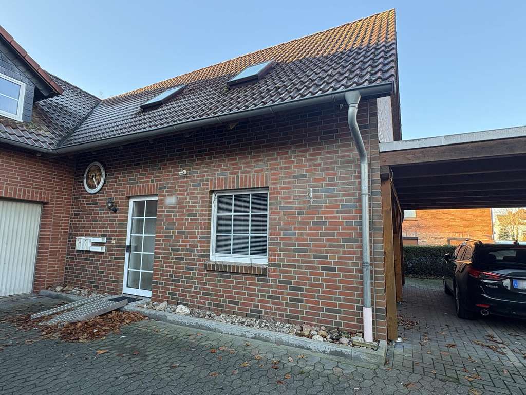Immobilie in Uetze - Uetze/ Dedenhausen: Mehrfamilienhaus mit 5 Wohneinheiten in ruhiger Wohnlage - Bild 3