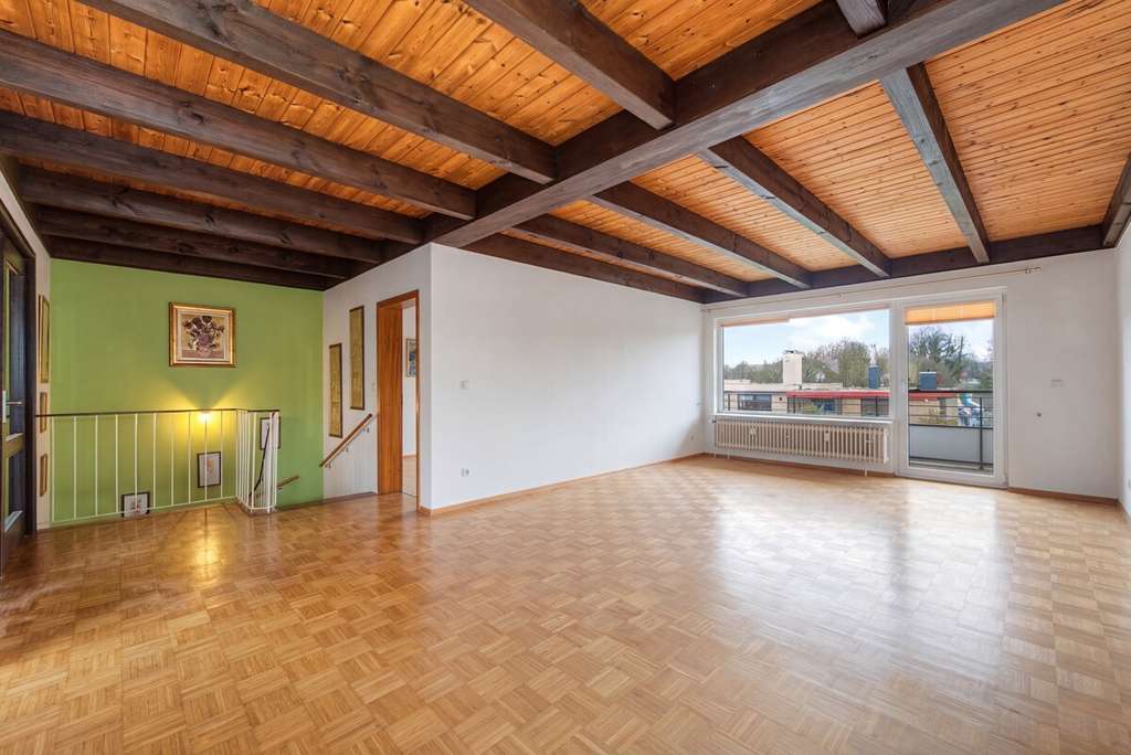 Immobilie in Ratekau - Endlich Eigenheim: Viel Raum, Garage & Heizung aus 2024 – Ihr Modernisierungstraum in Küstennähe. - Bild 4