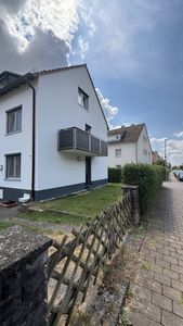 Einziehen & genießen – Stilvoll saniertes Einfamilienhaus mit Garten und Garage