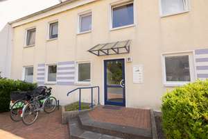 Sanierte 3-Zimmer Wohnung mit Balkon in ruhiger Lage der beliebten Südstadt – Die vollständige Adresse der Immobilie erhältst du vom Anbieter., 38126 Südstadt-Rautheim-Mascherode, Braunschweig – Vorschaubild 2