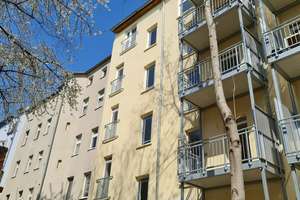 Gutenbergstr. helle 2-Zi-Altbau-Whg. mit EBK und Balkon im 1. OG per SOFORT zu VERMIETEN – Die vollständige Adresse der Immobilie erhältst du vom Anbieter., 14776 Neustadt, Brandenburg an der Havel – Vorschaubild 12