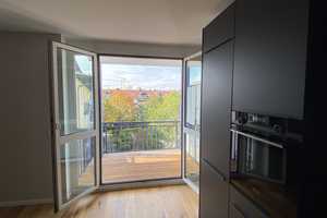 Attraktive 2-Zimmer-Wohnung mit Einbauküche und Balkon – Kistlerhofstraße 82, 81379 München – Vorschaubild 2