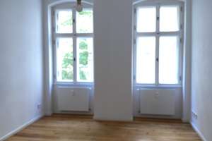 3 Zimmerwohnung mit Einbauküche, Wannenbad und Balkon – Bastianstraße 20, 13357 Gesundbrunnen, Berlin – Vorschaubild 6