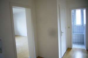 Helle, großzügige Zweizimmerwohnung mit Tageslichtbad direkt vom Vermieter – Langeoogstr. 22, 40468 Unterrath, Düsseldorf – Vorschaubild 8