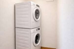 Provisionsfrei — Bezugsfreie 2 Zimmer Wohnung BJ 2013 in exklusiver Innenstadtlage Köln – Pfälzer Str. 1h, 50677 Neustadt/Süd, Köln – Vorschaubild 21
