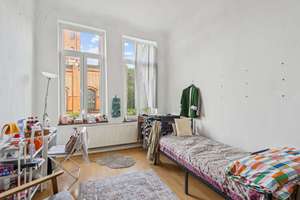 FINDORFF | 170 m² Altbau-Stadthaus mit Wahnsinnspotenzial – bezugsfrei ab 01.08. – Die vollständige Adresse der Immobilie erhältst du vom Anbieter., 28215 Findorff-Bürgerweide, Bremen – Vorschaubild 6