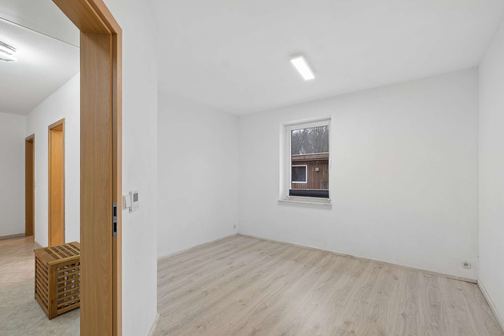 Immobilie in Kalkhorst - Ostseenah und gepflegt, Bungalow mit Kamin und Feldlage - Bild 2