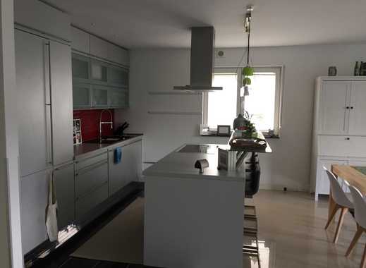 Schöne Möblierte drei Zimmer Wohnung in Hamburg, Farmsen-Berne