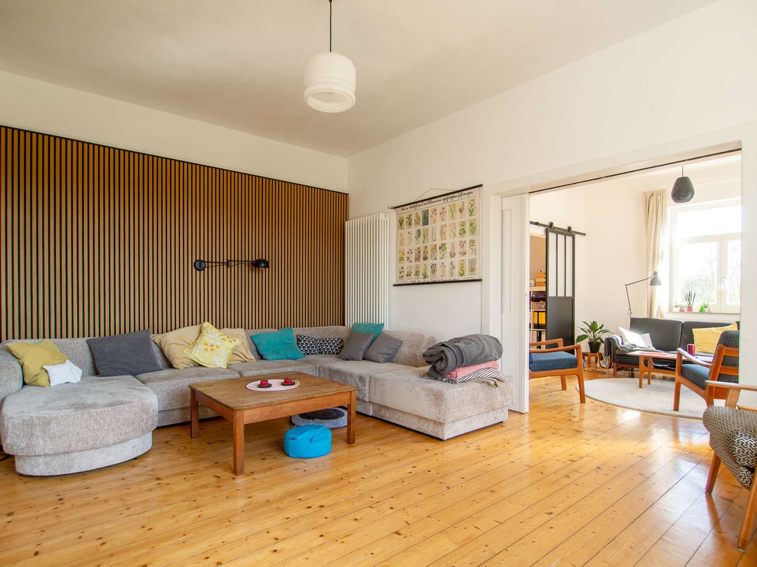 Immobilie in Spenge - Landpartie! Umfassend saniertes Landhaus mit großem Gartengrundstück vor den Toren Bielefelds - Bild 2