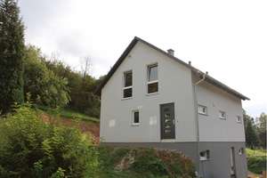 "Modernes Einfamilienhaus im idyllischen Flörsbachtal - Wohnen mit Terrasse, Garten und Natur pur!" – Die vollständige Adresse der Immobilie erhältst du vom Anbieter., 63639 Flörsbachtal – Vorschaubild 4