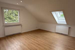 Exklusive 2-Zimmer-Dachgeschosswohnung – Erstbezug nach Kernsanierung – Köpenickweg 9, 30179 Sahlkamp, Hannover – Vorschaubild 4