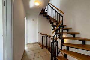 PET FRIENDLY 2011 DUPLEX HOUSE! 
approx. 166 m², 4.5-Room, 3.5-Bed, 2.25-Bath, Garage and Parking – Die vollständige Adresse der Immobilie erhältst du vom Anbieter., 65205 Erbenheim, Wiesbaden – Vorschaubild 14