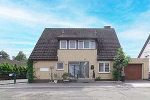 Rönnebeck / Familienfreundliches Einfamilienhaus mit Garage in ruhiger Lage – Die vollständige Adresse der Immobilie erhältst du vom Anbieter., 28777 Rönnebeck, Bremen – Vorschaubild 2