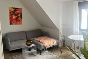 Schöne 2- Zimmer-Wohnung mit EBK in Wiesbaden-Schierstein