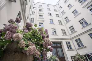 Hochwertige 2 Zimmerwohnung im denkmalgeschütztem Altbau – Die vollständige Adresse der Immobilie erhältst du vom Anbieter., 10405 Prenzlauer Berg, Berlin – Vorschaubild 19