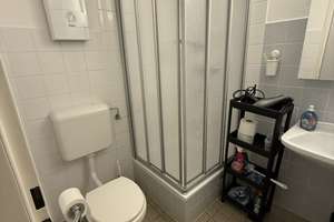 Traumlage: Möbilierte 1-Zimmer Wohnung zwischen Carlsplatz und Altstadt  – Berger Straße 12b, 40213 Altstadt, Düsseldorf – Vorschaubild 15