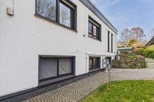 Großzügiges Anwesen mit Wohnen und Arbeiten auf über 2.400 m² Grundstück – vielseitig nutzbar – Die vollständige Adresse der Immobilie erhältst du vom Anbieter., 44801 Wiemelhausen, Bochum – Vorschaubild 12