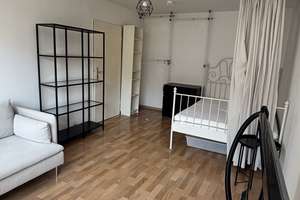 Möblierte 1-Zimmer-Wohnung mit Balkon in Mainz-Neustadt – befristet für 6 Monate – Die vollständige Adresse der Immobilie erhältst du vom Anbieter., 55118 Neustadt, Mainz – Vorschaubild 1